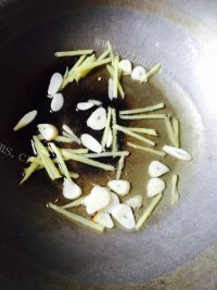 家常菜小炒腊肉做法图解5)