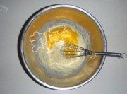自制榴莲戚风做法图解2)