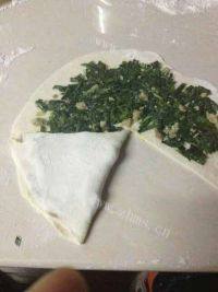 自制韭菜煎饼做法图解5)