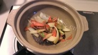 美味的砂锅素焖面做法图解10)