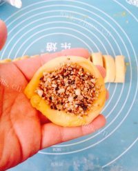 芝麻玉米酥做法图解17)
