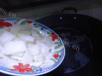 营养丰富的冬瓜虾仁汤做法图解6)