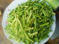 味道不错的蒜苔炒肉做法图解1)