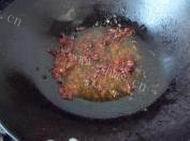 蒜苗回锅肉做法图解5)