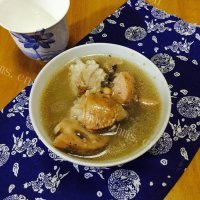 清香可口的莲藕猪肉汤做法图解16)