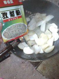 椒盐杏鲍菇炒土豆做法图解2)