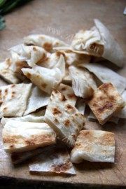 牛肉汤烩饼做法图解1)