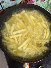 最爱的薯条做法图解5)