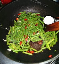 家常菜干煸豇豆