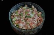 美味的生肉包做法图解2)