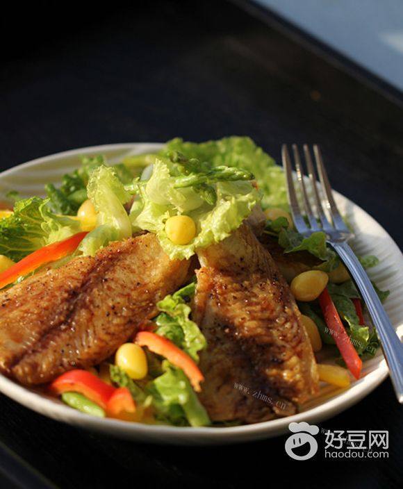 鲷鱼沙拉