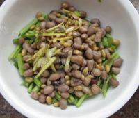 下酒菜花生米拌芹菜