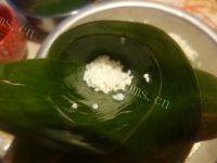 美味的红豆蜜枣粽做法图解4)