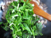 [懒人美食]蘑菇炒肉做法图解10)