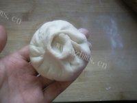 口感饱满的萝卜猪肉包做法图解15)