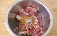 家常菜肉炒土豆片做法图解2)