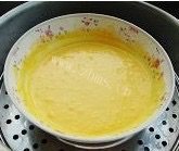 自制水晶奶黄月饼做法图解7)