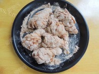 美味的新奥尔良炸鸡翅做法图解5)