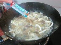 很有食欲的平菇鸡蛋汤做法图解8)