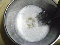 诱人的提子蛋糕做法图解4)