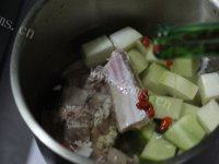 白萝卜炖排骨做法图解10)