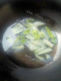 好吃的老干妈苦瓜鸡片做法图解6)