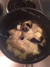 香气浓郁的地三鲜做法图解3)