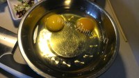 香喷喷的蛋煎馒头片的做法图解三