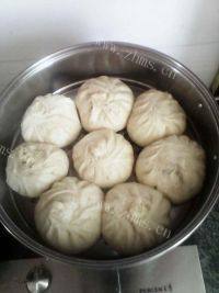 自己做的菜包子