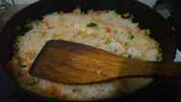 DIY辣白菜炒饭做法图解5)
