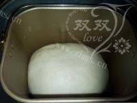诱人的肉松小面包做法图解6)