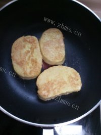爽口的香煎馒头片做法图解6)