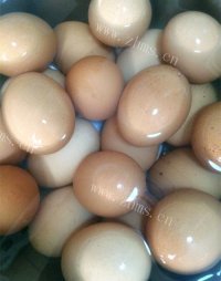 传统美食盐蛋做法图解3)