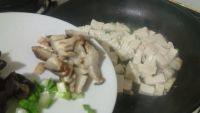 家常菜红烧豆腐做法图解9)
