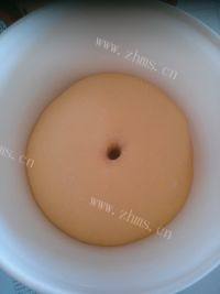 口感极佳的豆沙吐司做法图解2)