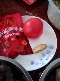 美味的番茄鱼片汤做法图解2)
