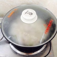 美味的冬瓜肉丸汤做法图解11)
