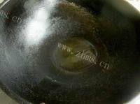 自己做的长豆角炒肉做法图解4)