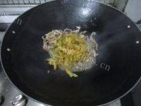 易做的榨菜肉丝做法图解8)