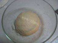 自制椰蓉面包做法图解2)