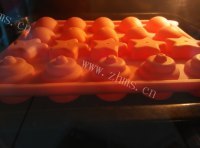 美味的棒棒糖蛋糕做法图解8)