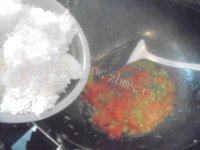 「家有大厨」什锦炒饭做法图解7)