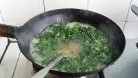 菠菜鸡蛋汤做法图解7)