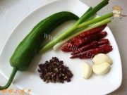 麻辣鱿鱼卷做法图解1)