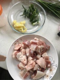 芳香四溢的红烧肉做法图解1)