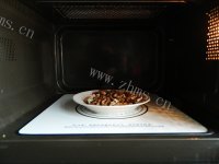 美味的红枣夹核桃做法图解3)
