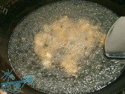 美味的淡菜萝卜豆腐汤做法图解5)