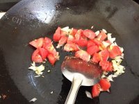 特下饭的西红柿鸡蛋炒面做法图解15)