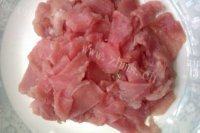 家常菜瘦肉豆腐汤做法图解1)