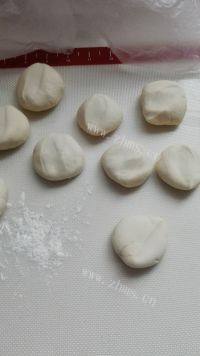 自己做的奶黄包做法图解8)